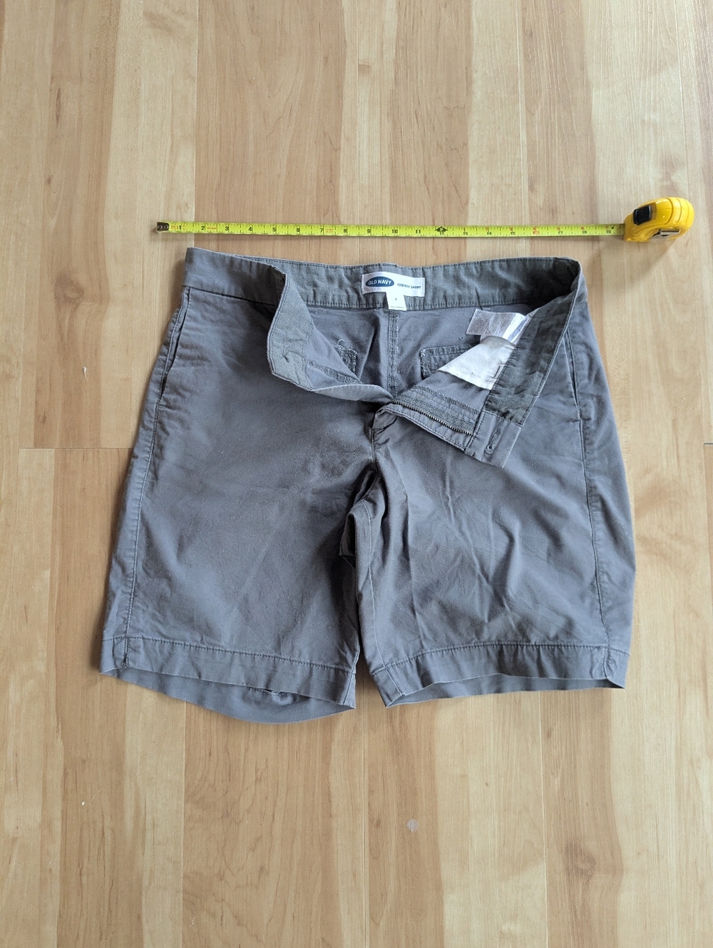 Old Navy Charcoal Gray Everyday Shorts